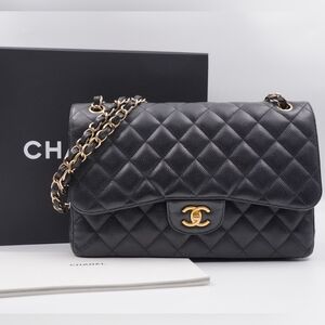 CC24 ❤️ Chanel Classic Jumbo Double Flap, Black Caviar Leather